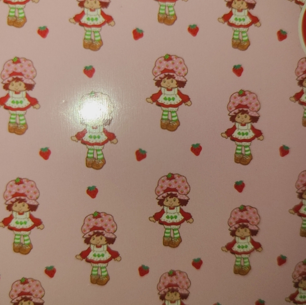 Strawberry Shortcake Blanket ๐ - Picture 3 of 3